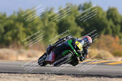 media/Dec-04-2022-CVMA (Sun) [[e38ca9e4fc]]/Race 2 Amateur Supersport Open/